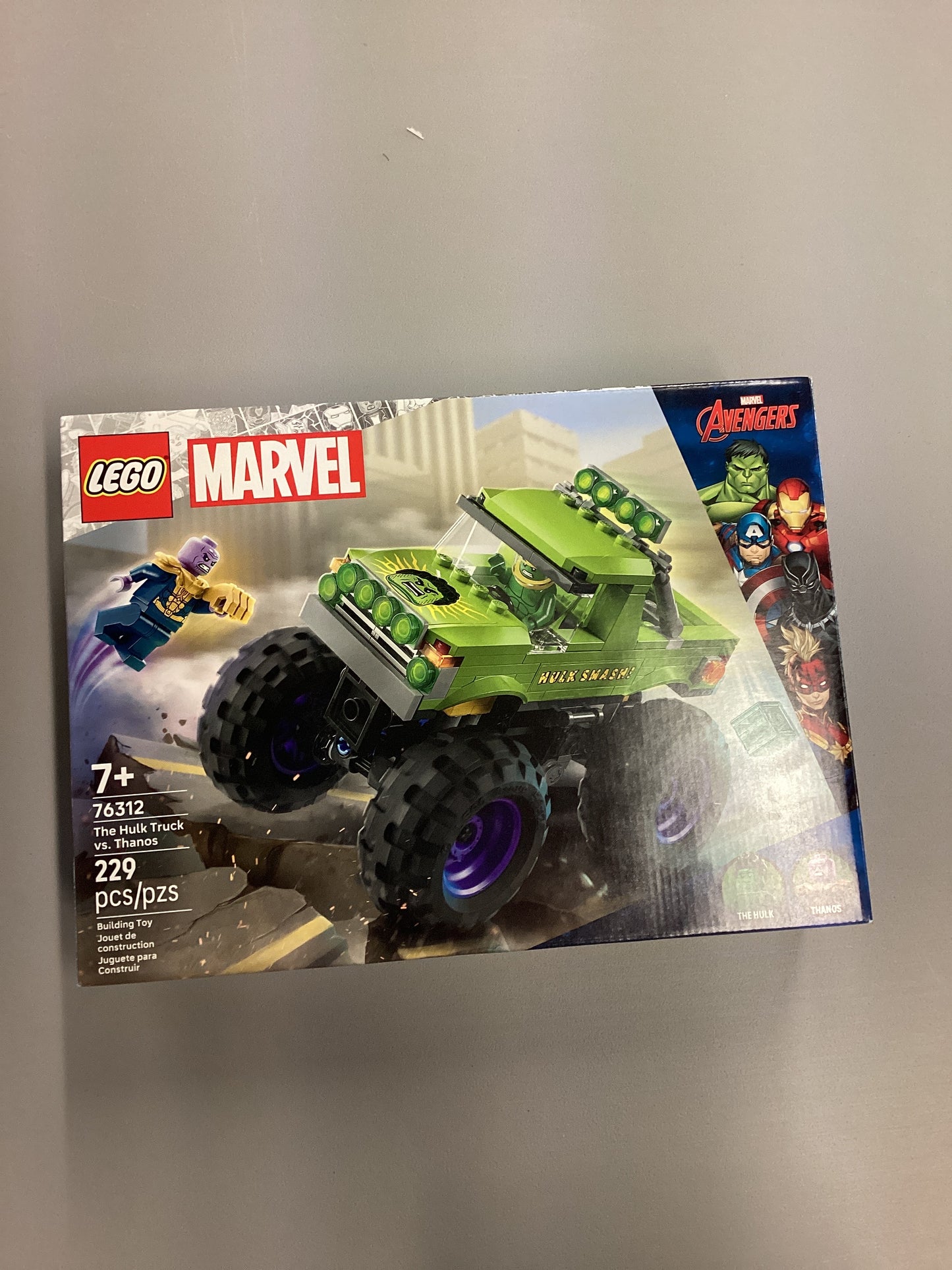 Lego Marvel The Hulk Truck Vs. Thanos (76312)