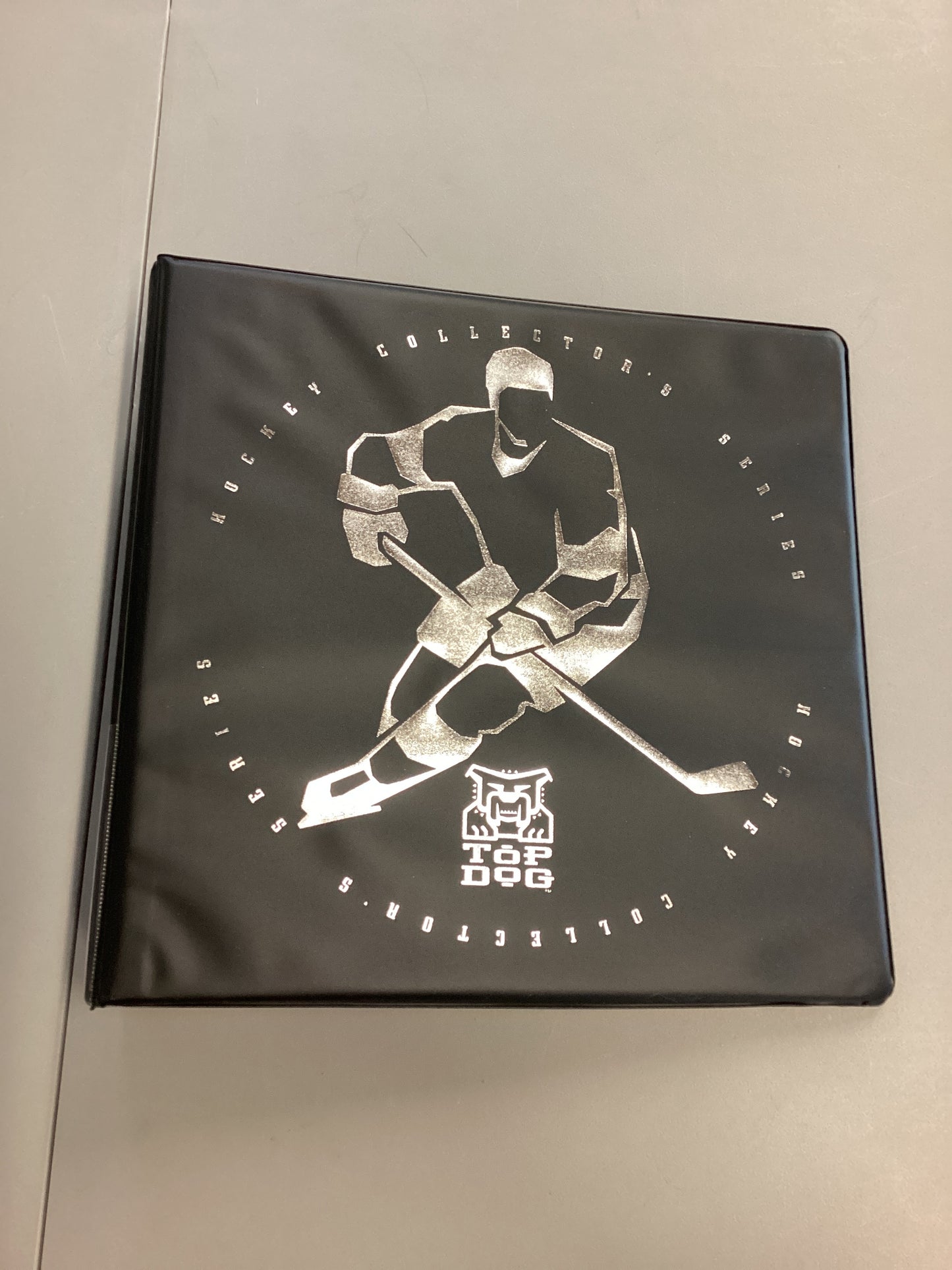 UltraPro D-Ring Top Dog Hockey Binder