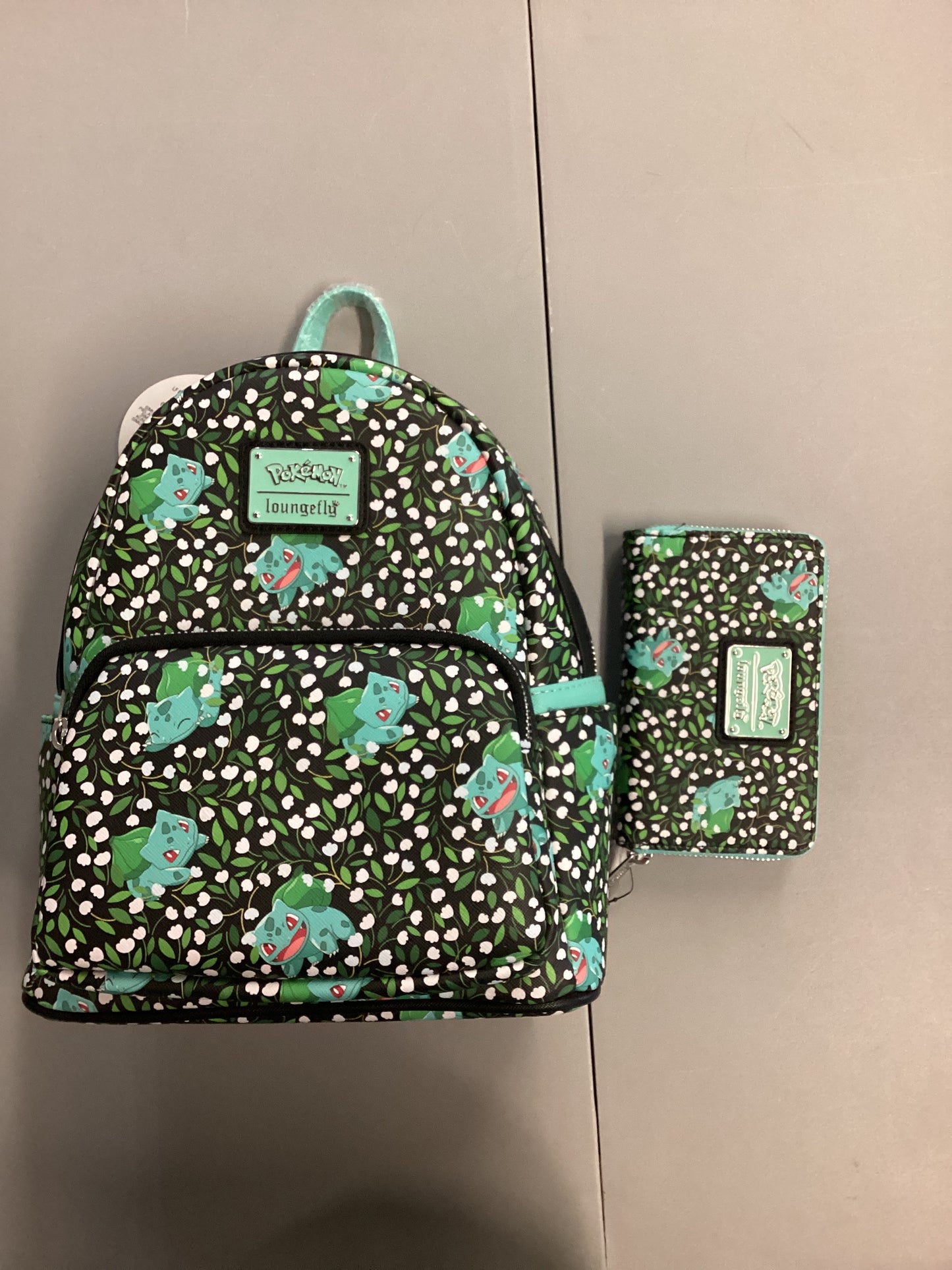 Pokemon Bulbasaur Loungefly Mini Backpack