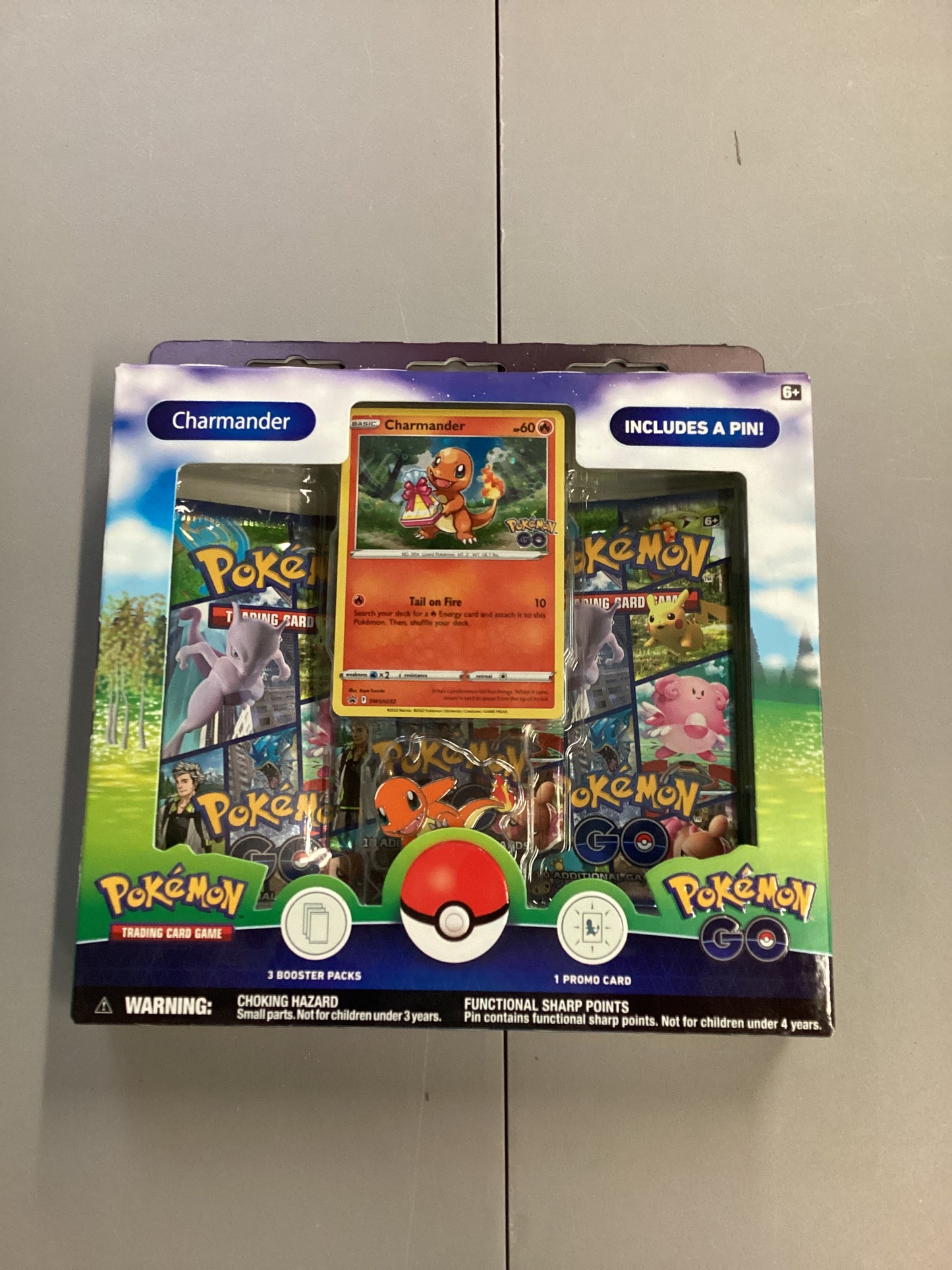 Pokemon TCG Pokemon Go Charmander Pin Box