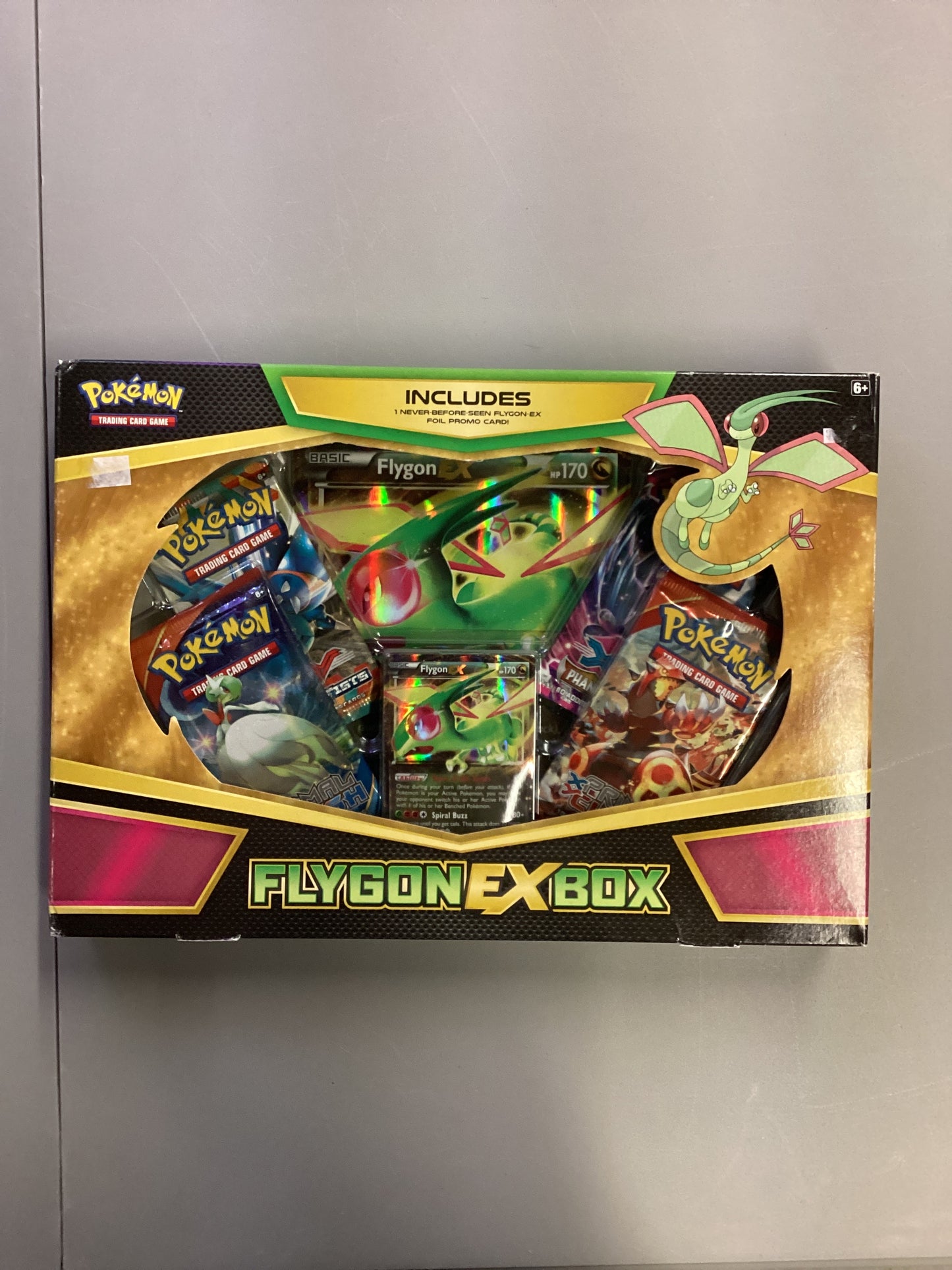Pokemon TCG Flygon EX Box
