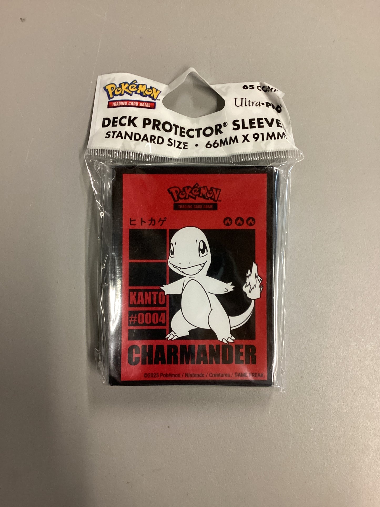 Ultra-Pro Sandard Size Deck Protector Sleeves Charmander