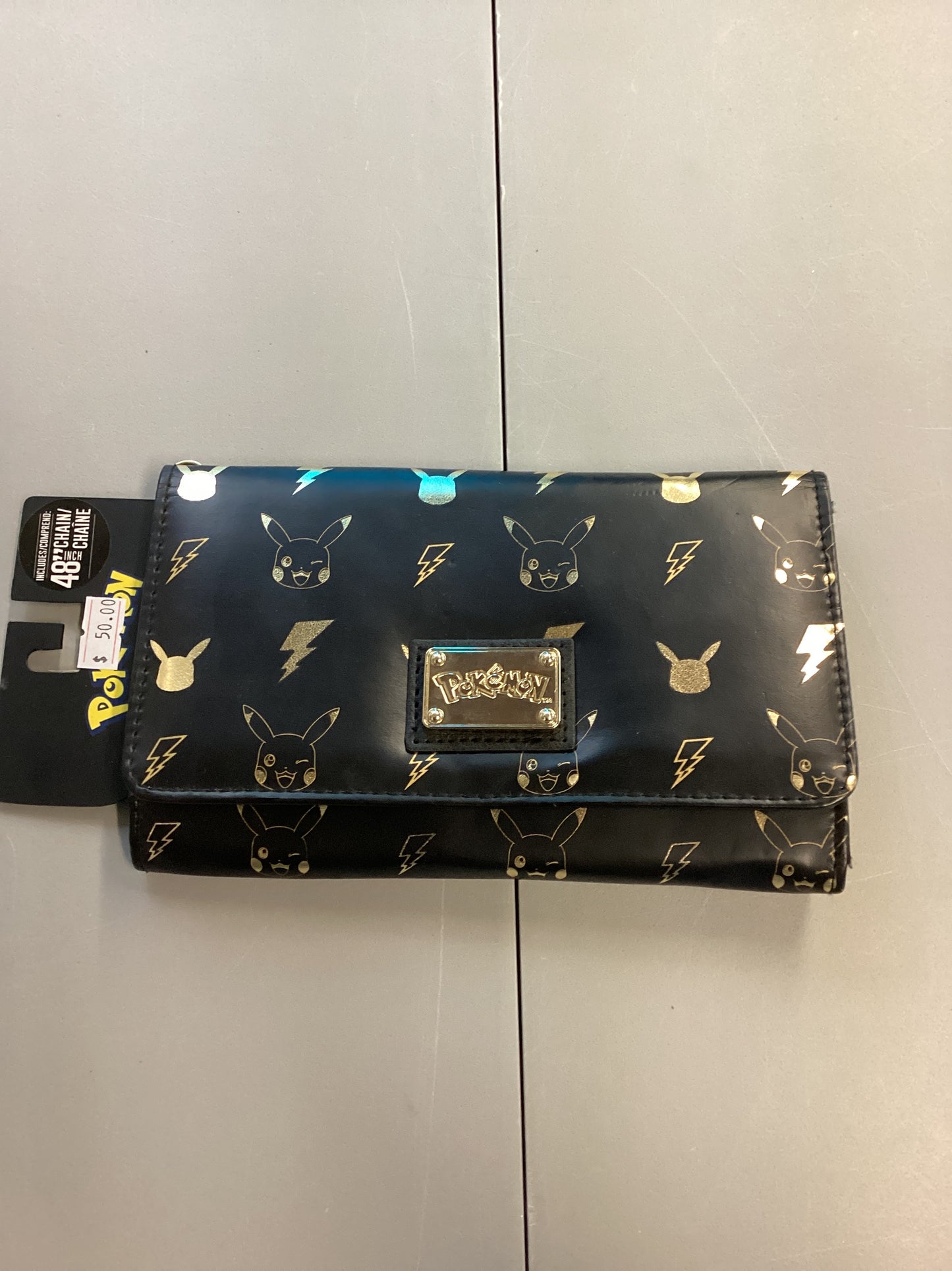 Pokemon Pikachu Bioworld Wallet With Chain