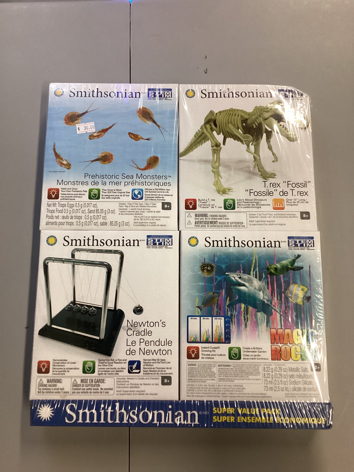 Smithsonian Super Value Pack - T Rex Fossil, Prehistoric Sea Monsters, Newtons Cradle, Magic Rocks