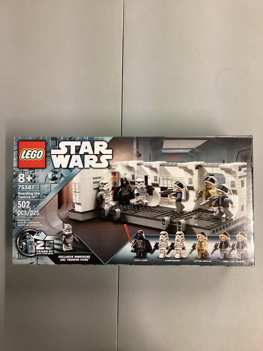 Lego Star Wars Boarding The Tantive IV (75387)