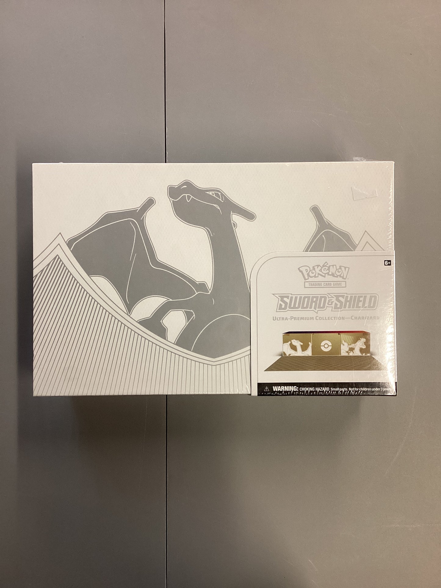 Pokemon TCG Sword And Shield Charizard Ultra Premium Collection