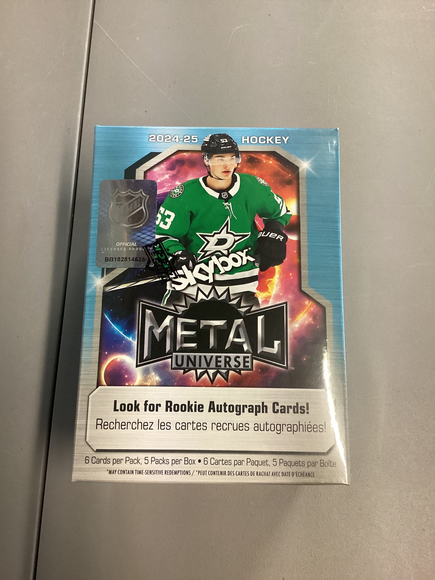 Upper Deck 2024-25 Skybox Metal Universe Hockey Blister Box