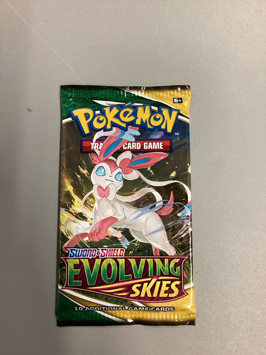 Pokemon TCG Sealed Sword And Shield Evolving Skies Booster Pack