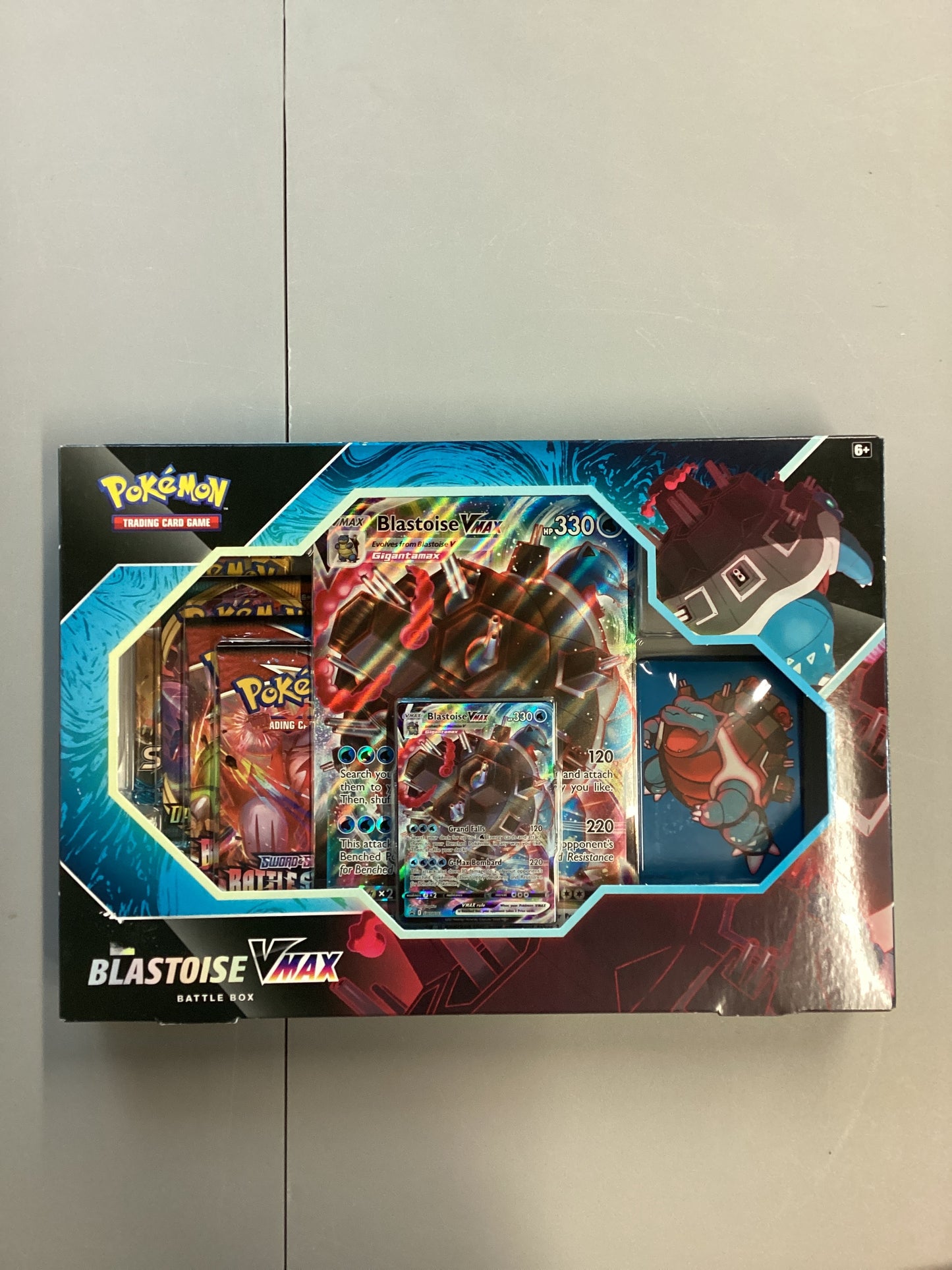 Pokemon TCG Blastoise VMAX Battle Box